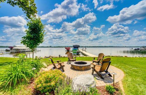 Alexandria Apartment | Villa on Lake Darling Fire Pit, Kayaks and Dock!