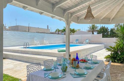 Torre Lapillo Villa | Villa Pace by BarbarHouse