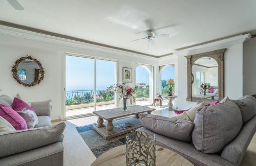 Espero-Pax Villa | Villa Palm