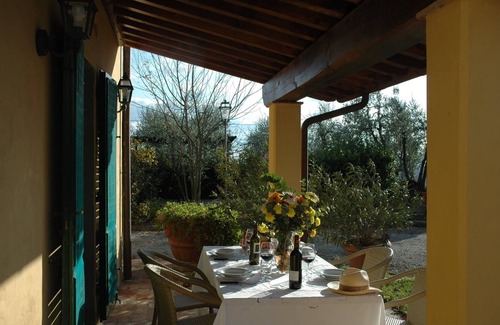 Montespertoli Villa | Villa Panconesi standard apartment "STALLA"