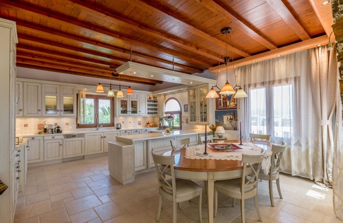Stelida Villa | VILLA PARI MANDA - Enormous 3 Levels Villa Private Pool Jacuzzi & BBQ Sea View