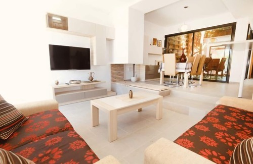Bonmont Terres Noves House | Villa Perla by Interhome