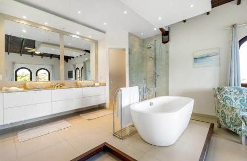 Simpson Bay Villa | Villa Perla