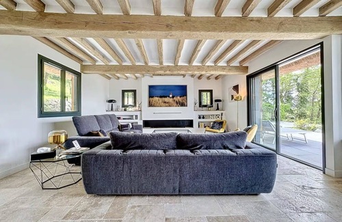 Touques House | Villa Pier'Art - Deauville Trouville - Piscine Tennis Sea View