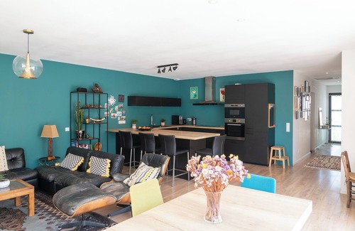Aigues-Vives Villa | Villa Piscine Contemporaine en Camargue