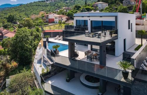 Pobri Villa | Villa Platinium