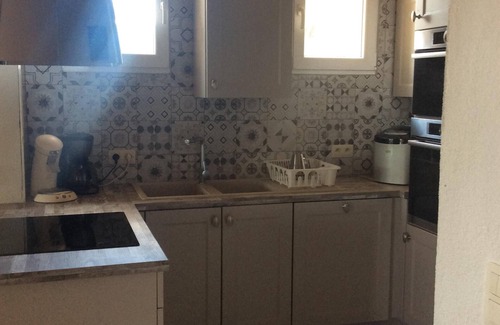 Caumont-sur-Durance Villa | VILLA PRIVATE POOL-AIR-CONDITIONING COTE ISLE S/SORGUE PETS WELCOME