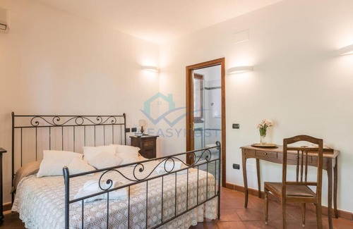 Monte Compatri Cabin | Villa Rayskaya