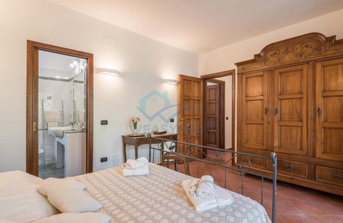 Monte Compatri Cabin | Villa Rayskaya