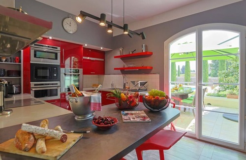 Fontanes House | Villa Ricôme, Wine Country Villa with Pool and AC