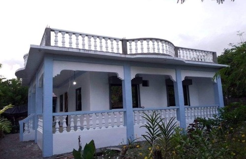 San Jose House | Villa Rivero is a beach front house 50 feet away from the beach.