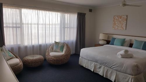 Ballina Villa | Villa Riviera on River Front