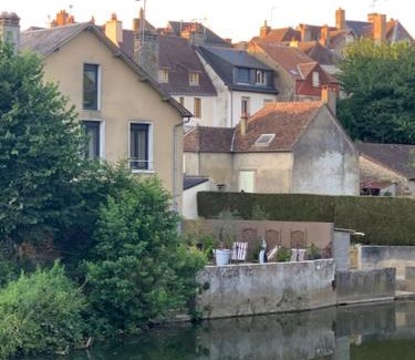 Beaumont-sur-Sarthe Villa | VILLA ROMANA