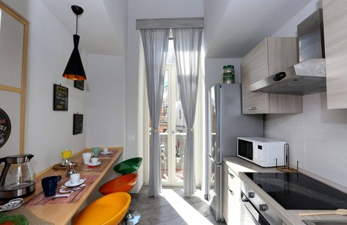 Bagnoli Apartment | VILLA ROSA - Apartment n. 3 "VIOLA" (4 beds):