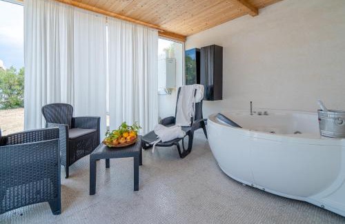 Granelli Villa | Villa Rosa con accesso sul mare
