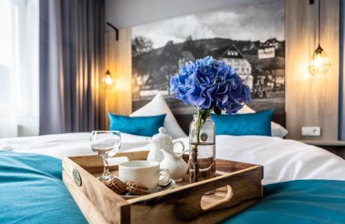Bad Schlema Bed & Breakfast | Villa Sachsenhof - Pension - Frühstück buchbar - nur 700m vom Gesundheitsbad ACTINON
