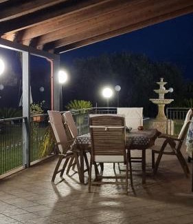 Syracuse House | Villa Sally