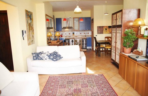 Sperlonga Villa | Villa Sascia - Sotto - Independent apartments with shared pool