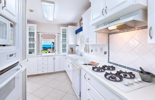 Fitts Village Villa | Villa Seawards Summer Specials 2025 Pay 6 stay 7 | Beach Front - Located in Fabulous Saint James with Private Pool