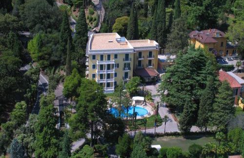 Gardone Riviera Hotel | Villa Sofia Hotel