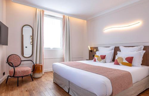 Quartier de Rochechouart Apartment | Villa SoPi Appart'Hotel by Patrick Hayat