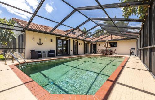 Yacht Club House | Villa Southern Comfort - Cape Coral - Roelens Vacations