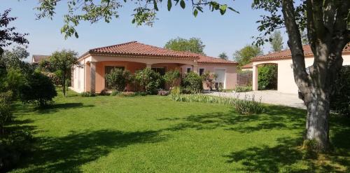 Prayssac Villa | Villa spacieuse avec piscine privé , Vallée du Lot