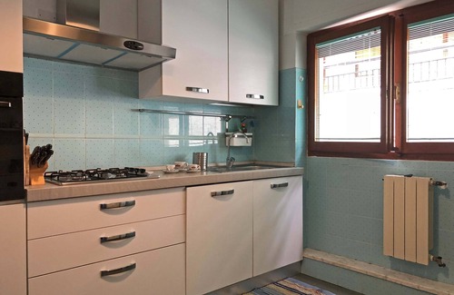 Portovenere Villa | Villa Stella di Mare, 6pax waterfront, Free WiFi, BBQ, garden near Cinque Terre