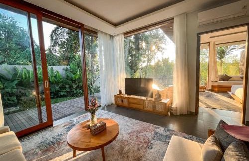 Lodtunduh Villa | Villa Suarga Des Anicca