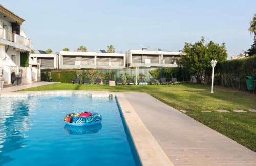 Vale de Carro House | Villa Summertime - Private Jacuzzi and bikes, beach 800m