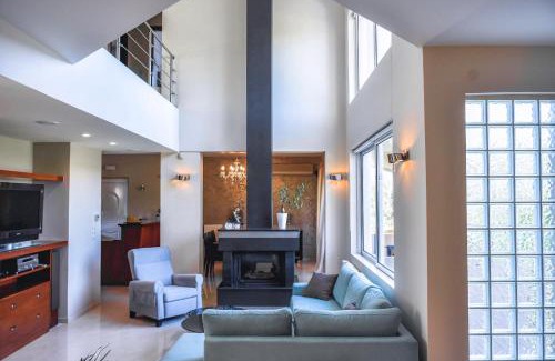 Tsikalaria Villa | Villa Sweven Chania , Private Pool & Stunning Sunsets , Near the Beach