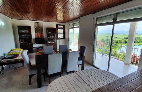 Riviere-Salee House | "Villa Tak tak" 90m2 panorama exceptionnel, 3 chambres doubles & Véhicules de Location