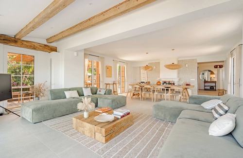 Cavalaire-sur-Mer Villa | Villa Tao - Golfe de St-Tropez - Stunning provencal villa with pool and sea view