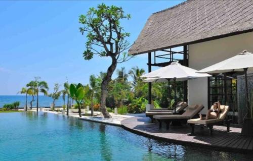Lokapaksa Villa | Villa Terang Bulan