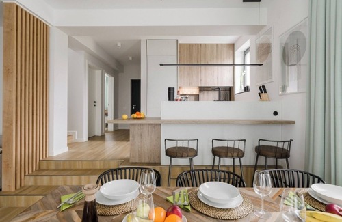 Comarnic House | Villa The Frame