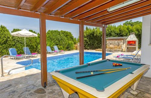 Latchi Villa | Villa Theo Sapphire by Villa Plus