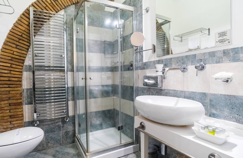 Tarquinia Hotel | Villa Tirreno