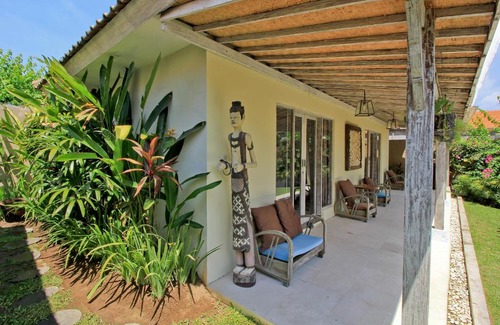 Padonan Villa | Villa Tony Canggu