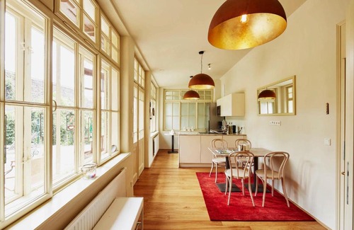 Schwarzau am Steinfelde Apartment | Villa Tranquillini auf Gut Guntrams