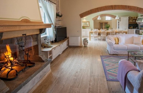 Trevinano Villa | Villa Trevi - Private villa with pool