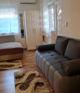 Siofok-Szabadifurdo Apartment | Villa Tropic