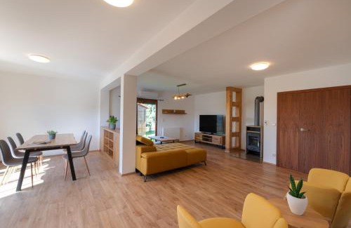 Tuchomerice Villa | Villa Tuchoměřice