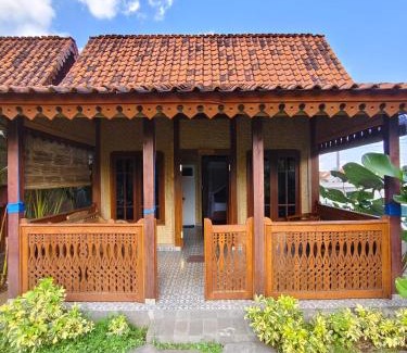 Banyuwangi Cabin | Villa Umah Kampung