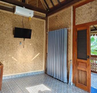 Banyuwangi Cabin | Villa Umah Kampung
