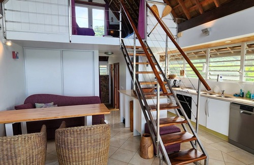 Papeto'ai House | Villa Vaihau - Vacation rental by the sea