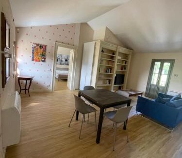 Rodengo-Saiano Apartment | VILLA VALLE FRANCIACORTA - Appartamenti per vacanze
