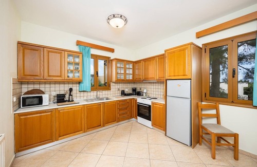 Roussospiti Villa | Villa Vaso - Two Bedroom Villa, Sleeps 5