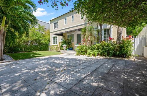 Flamingo/Lummus Villa | Villa Venezia full house up to 12 guests