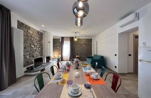 Tresana House | VILLA VIOLA 10Pax Large Pool A/C, BBQ, Private Chef, Wine tasting, near 5 Terre