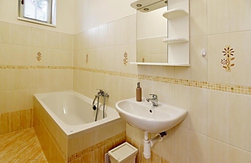 Osecna Apartment | Villa vitality